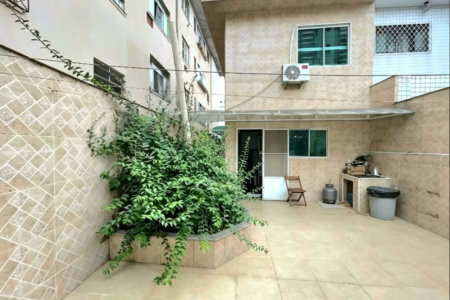 Casa com 3 dormitórios à venda, 210 m² por R$ 1.200.000,00 - Encruzilhada - Santos/SP