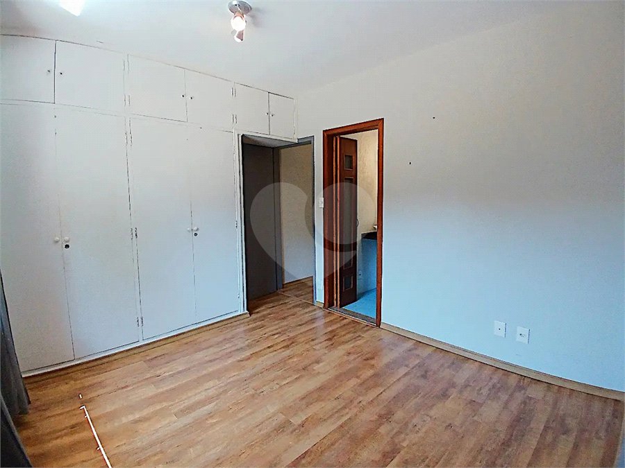Sobrado à venda com 3 quartos, sendo 1 suíte, em Brooklin, São Paulo, SP