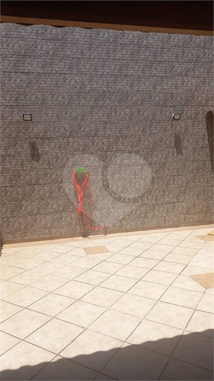 Casa à venda com 5 quartos, sendo 2 suítes, em Jardim Santa Clara, Guarulhos, SP