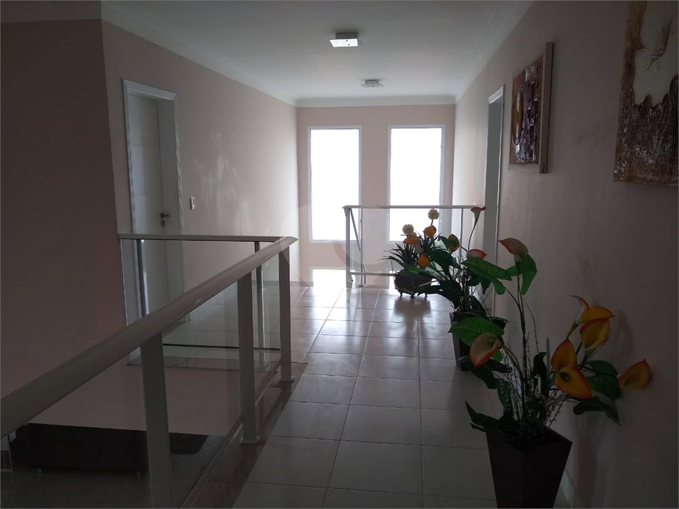 Casa à venda com 5 quartos, sendo 4 suítes,  no condomínio Parque Shambala, Atibaia - SP