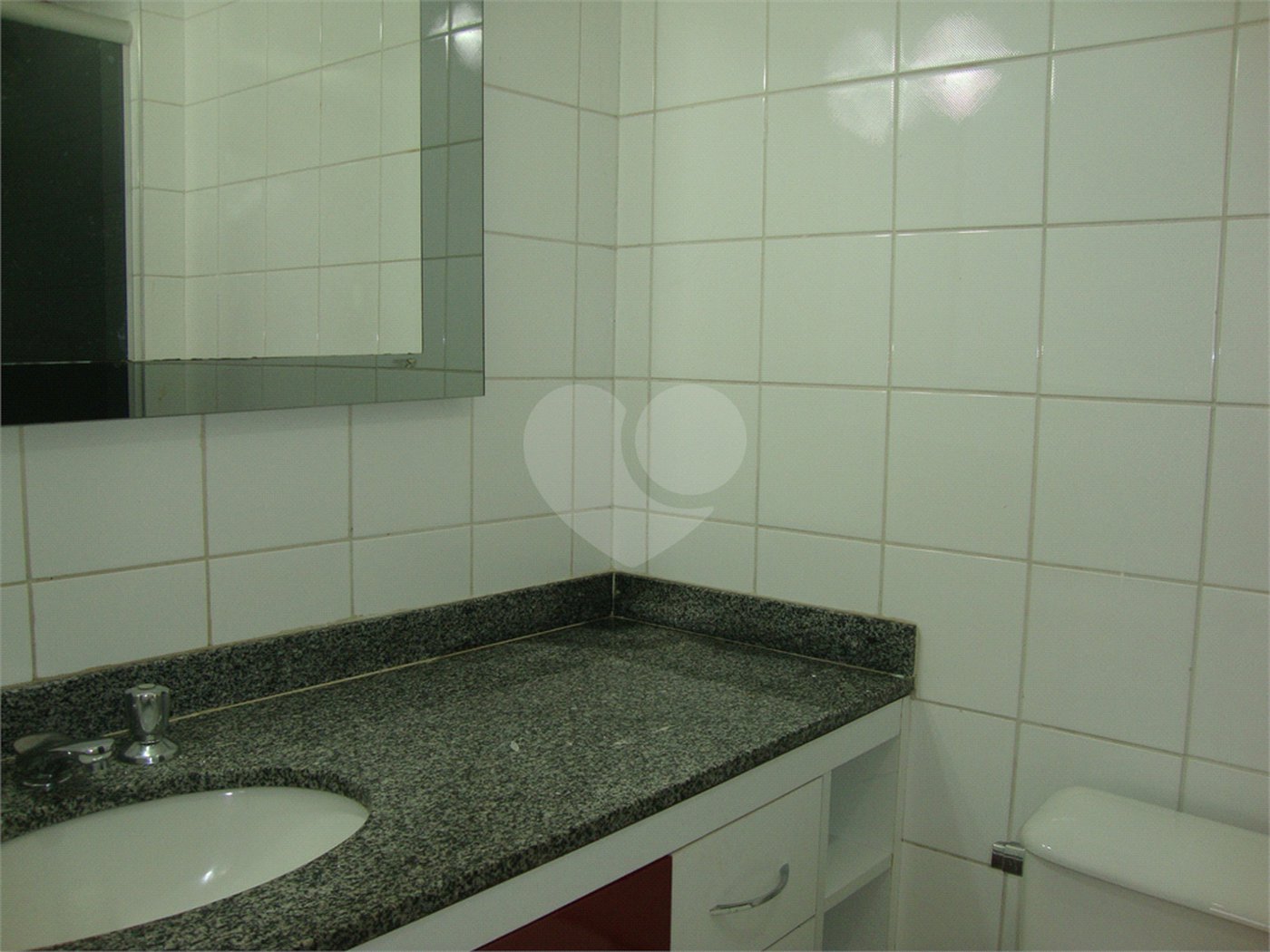 Apartamento à venda com 2 quartos, sendo 1 suíte, em Santa Teresinha, São Paulo, SP