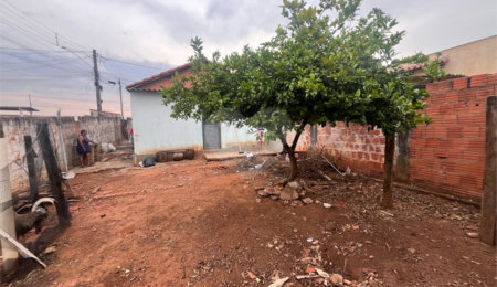 Casa à venda com 1 quarto em Vila Camarão, Itapetininga, SP