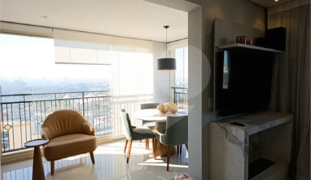 Apartamento à venda com 2 quartos, sendo 1 suíte,  em Santana, São Paulo, SP
