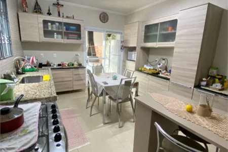 Casa à venda com 3 quartos, sendo 1 suíte,  em Jardim Tannus, Jundiaí, SP