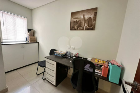 Casa à venda com 3 quartos, sendo 1 suíte, no condomínio Ibiti Royal Park, Sorocaba - SP