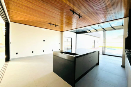 Casa à venda com 4 suítes no condomínio Saint Patrick, Sorocaba - SP