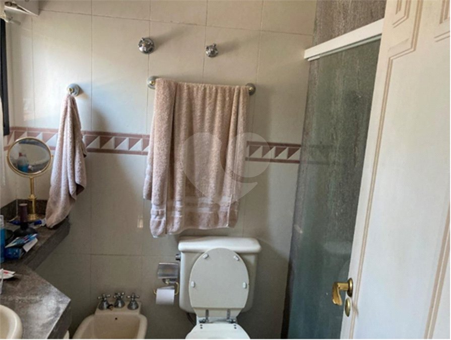 Apartamento à venda com 4 quartos, sendo 2 suítes,  em Moema, São Paulo, SP