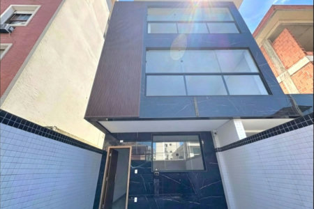 Casa com 3 dormitórios à venda, 202 m² por R$ 1.199.000 - Aparecida - Santos/SP