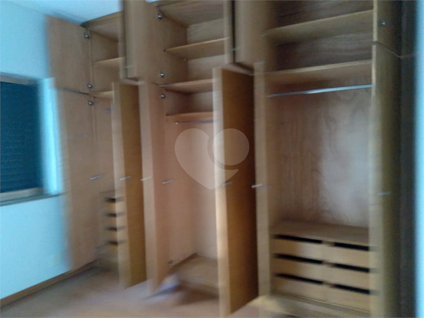 Sobrado à venda com 4 quartos, sendo 1 suíte, em Santana, São Paulo, SP