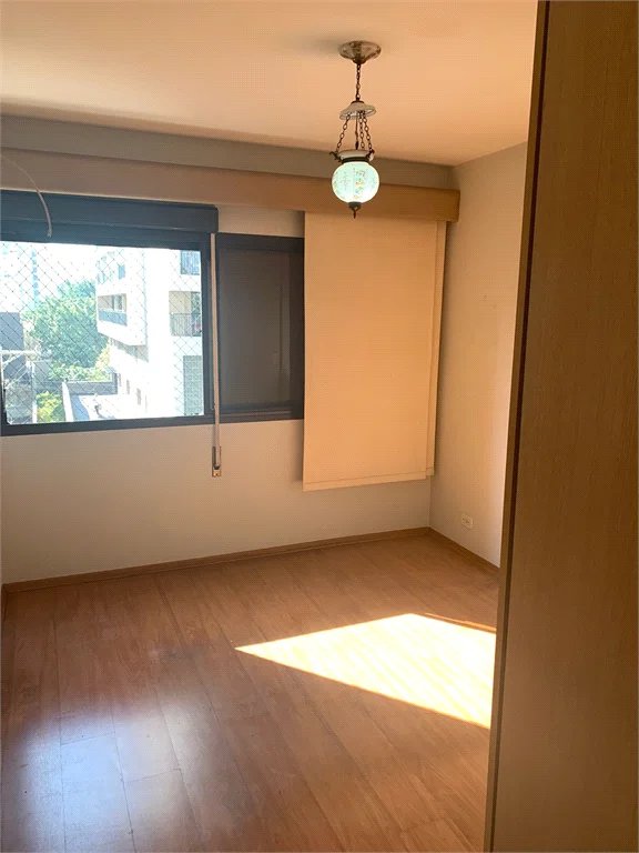 Apartamento à venda com 4 quartos, sendo 1 suíte, em Butantã, São Paulo, SP