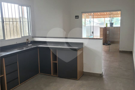 Casa à venda com 2 quartos em Vila São Paulo, Mogi das Cruzes, SP
