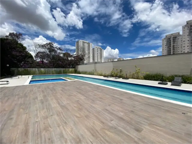 Apartamento à venda com 2 quartos, sendo 1 suíte,  em Vila Endres, Guarulhos, SP