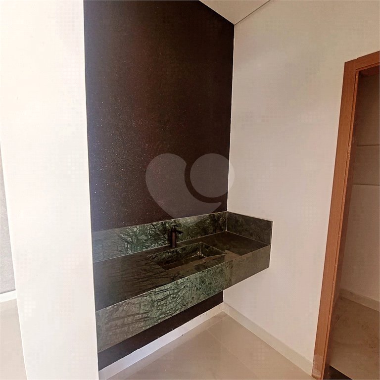 Casa à venda com 4 suítes no condomínio Itapora, Atibaia - SP