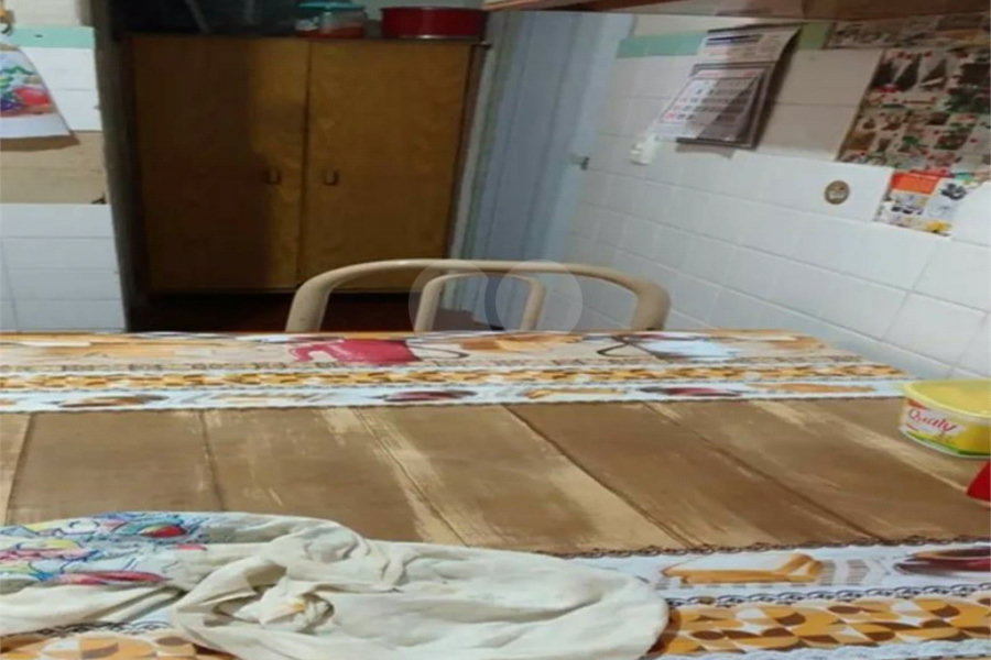 Casa Térrea à venda com 1 quarto em Vila Romero, São Paulo, SP