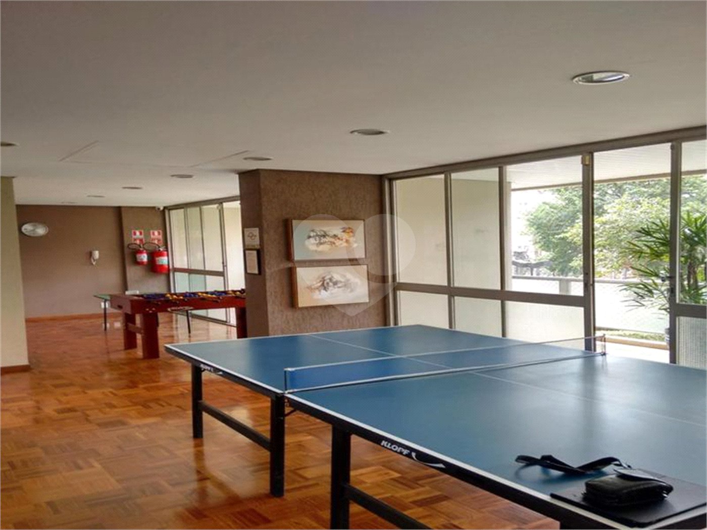 Apartamento à venda com 3 quartos, sendo 1 suíte, em Moema, São Paulo, SP