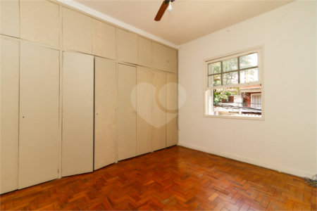 Sobrado à venda com 3 quartos, sendo 1 suíte, em Vila Olímpia, São Paulo, SP