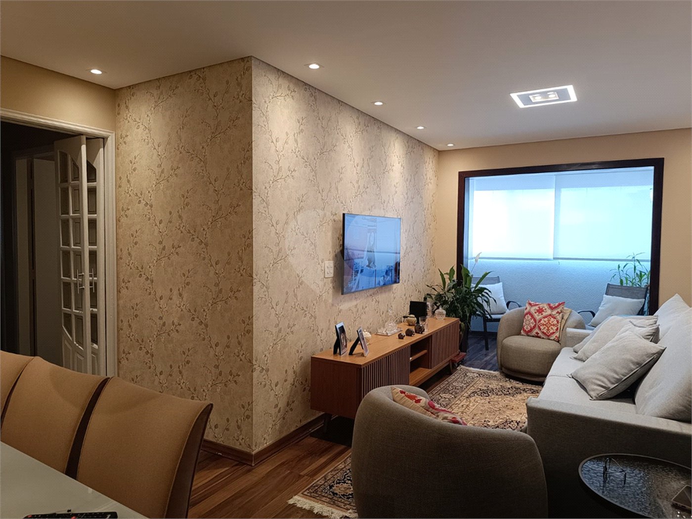 Apartamento à venda com 3 quartos, sendo 1 suíte, em Tucuruvi, São Paulo, SP