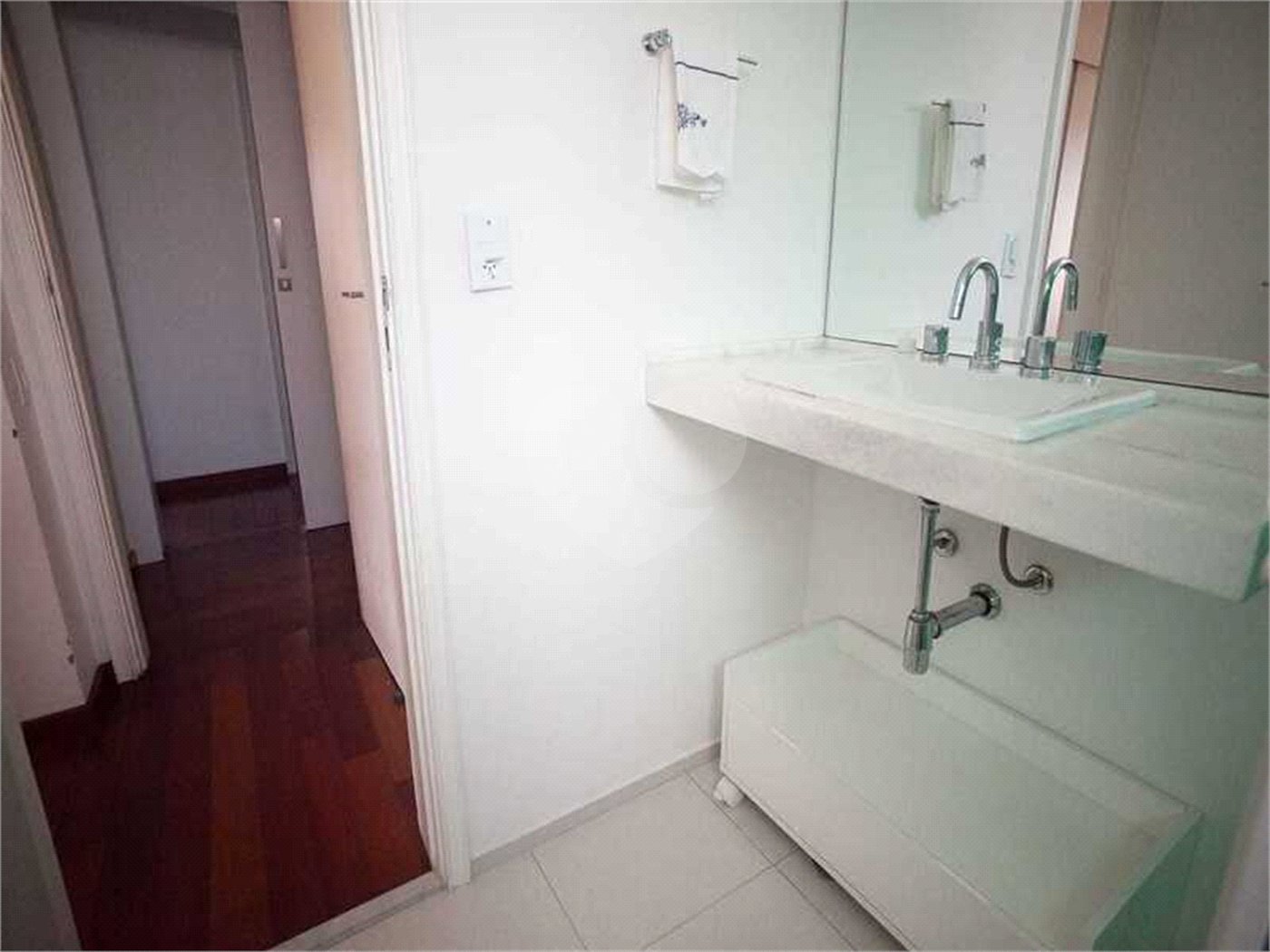 Apartamento à venda com 3 quartos, sendo 1 suíte, em Cidade Monções, São Paulo, SP