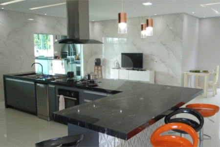 Casa à venda com 3 suítes em Caixa D´água, Vinhedo, SP
