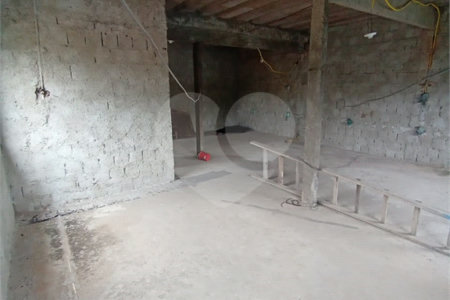 Casa à venda com 2 quartos em Campo Grande, Rio de Janeiro, RJ