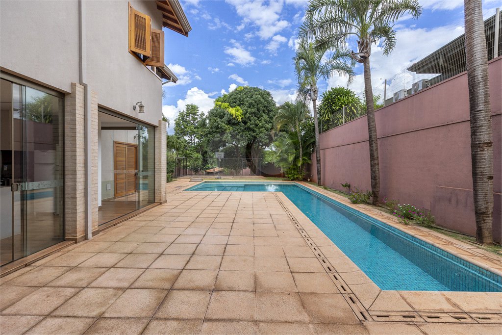 Casa à venda com 4 quartos, sendo 3 suítes,  no condomínio Royal Park, Ribeirão Preto - SP