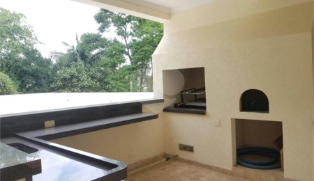 Casa à venda com 4 suítes no condomínio Vilaretto, São Paulo - SP