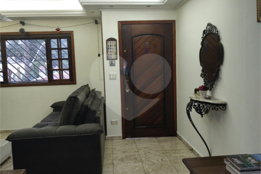 Sobrado à venda com 4 quartos, sendo 1 suíte, em Horto, São Paulo, SP