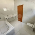 Casa à venda com 4 suítes no condomínio Floradas da Serra, São José dos Campos - SP
