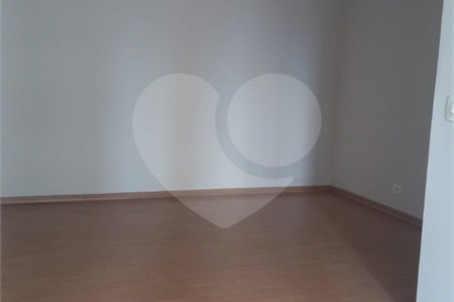 Apartamento à venda com 3 quartos, sendo 1 suíte,  em Santana, São Paulo, SP