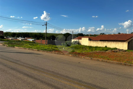 Terreno à venda em Chácara Barro Branco, Itapetininga, SP