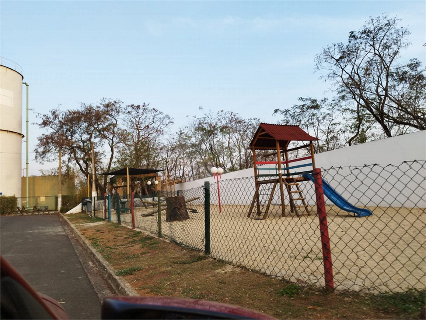 Terreno à venda no condomínio Lagos D Icarai, Salto - SP