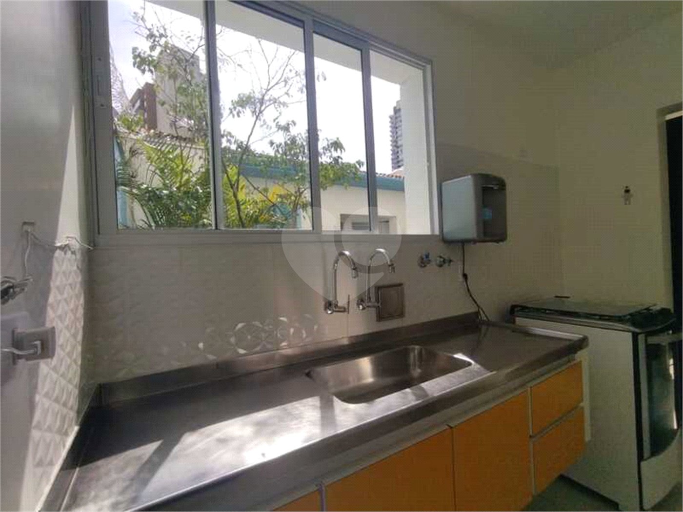 Sobrado à venda com 3 quartos, sendo 1 suíte,  em Brooklin Paulista, São Paulo, SP