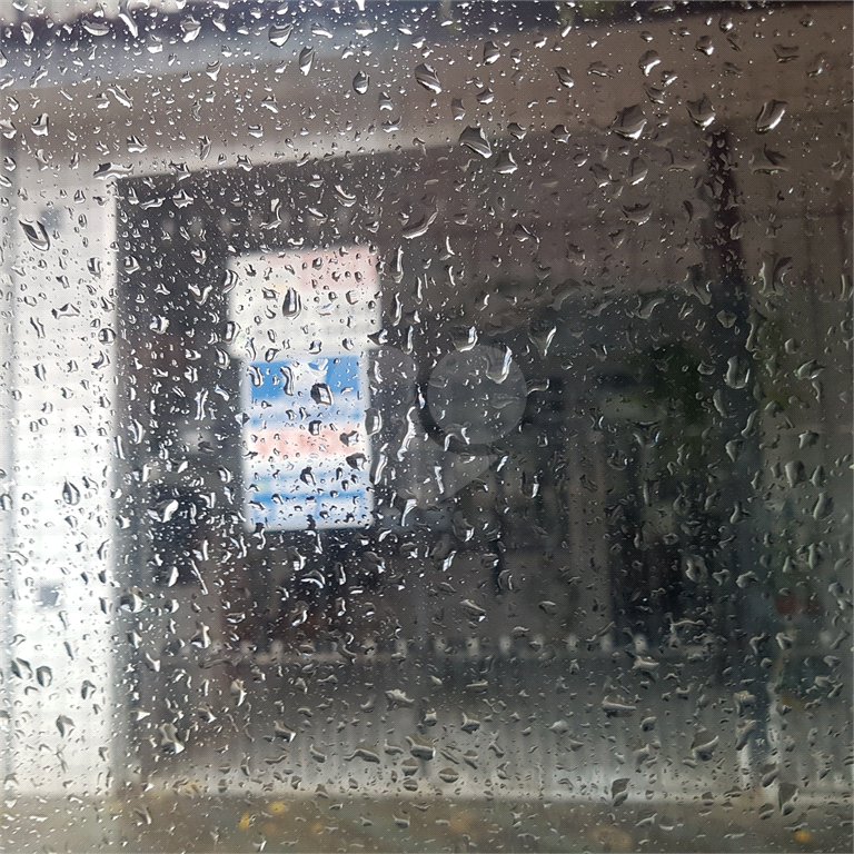 Sobrado à venda com 4 suítes em Tremembé, São Paulo, SP