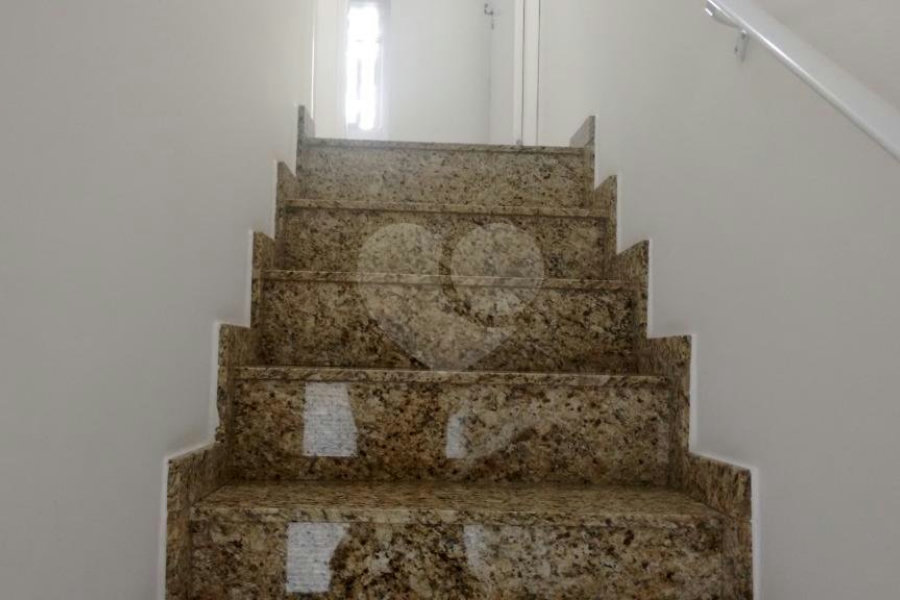 Casa à venda com 2 suítes no condomínio S//nome, São Paulo - SP