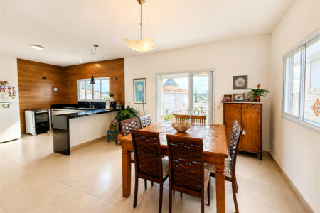 Casa à venda com 3 suítes no condomínio Via Castelli, Louveira - SP