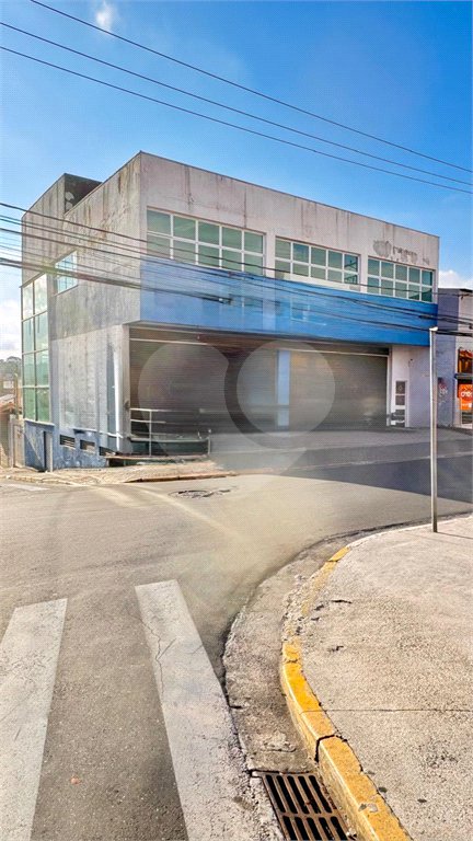 Prédio para alugar no Centro, Poá, SP