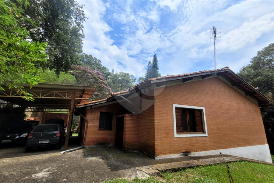 Casa Térrea à venda com 4 quartos, sendo 1 suíte, em Serra da Cantareira, Mairiporã, SP