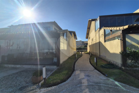Casa em condomínio à venda com 3 quartos, sendo 2 suítes, em Geribá, Armação dos Búzios, RJ