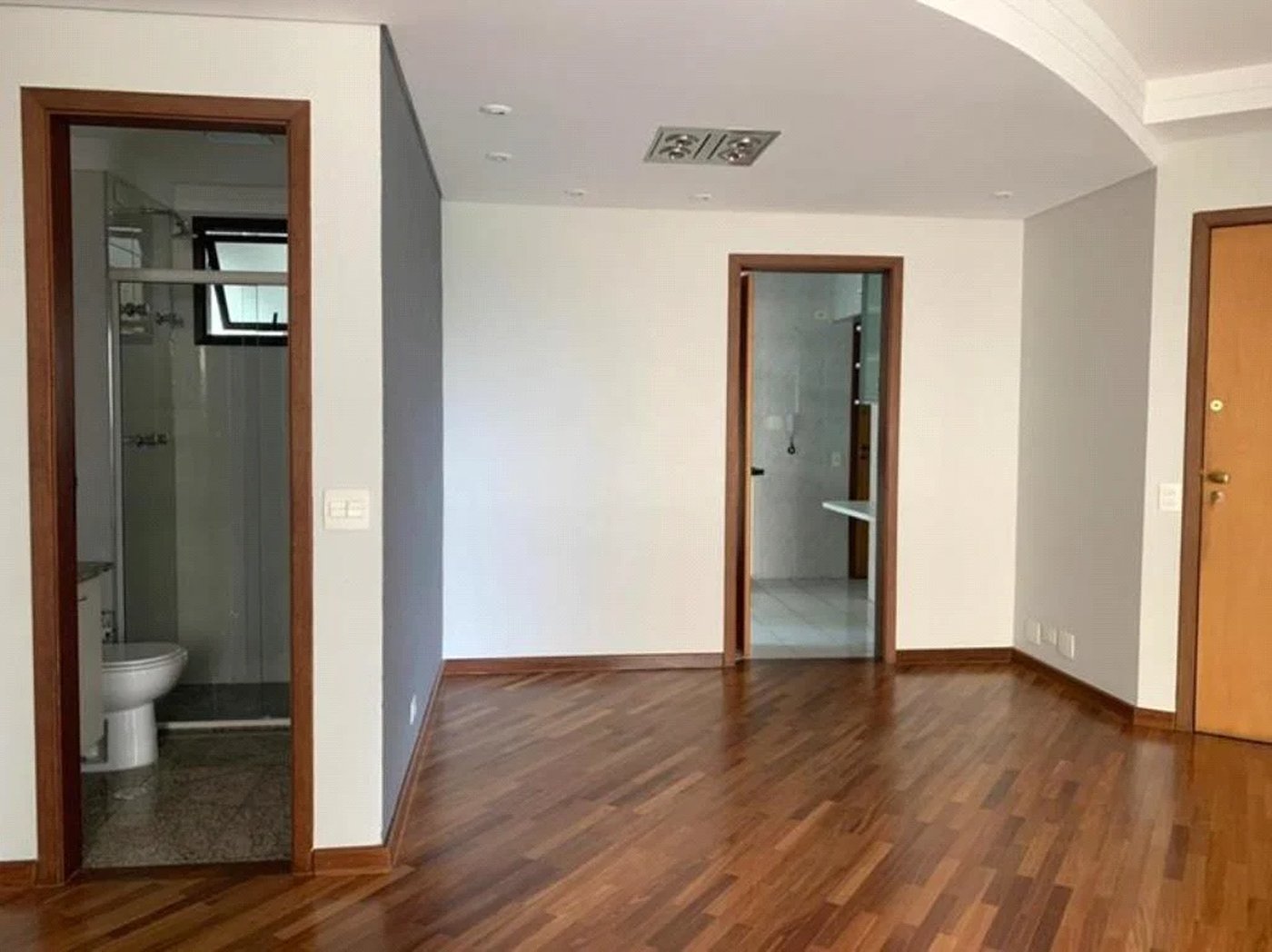 Apartamento à venda com 2 quartos, sendo 1 suíte,  em Vila Suzana, São Paulo, SP