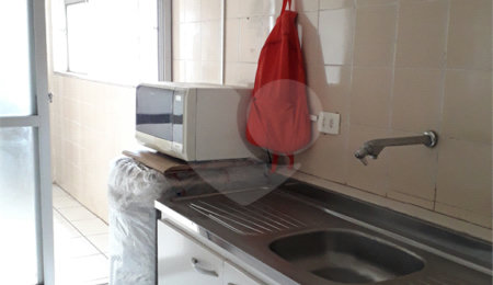 Apartamento à venda com 3 quartos em Vila Suzana, São Paulo, SP