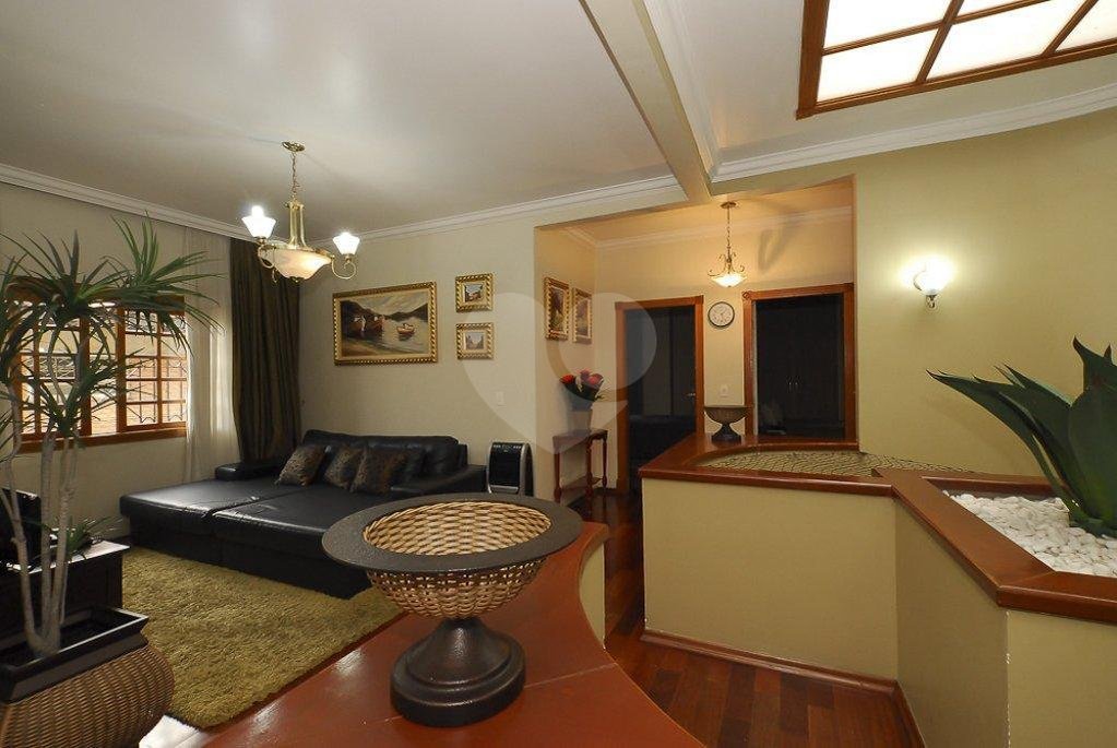 Casa à venda com 5 suítes em Jardim Marajoara, São Paulo, SP