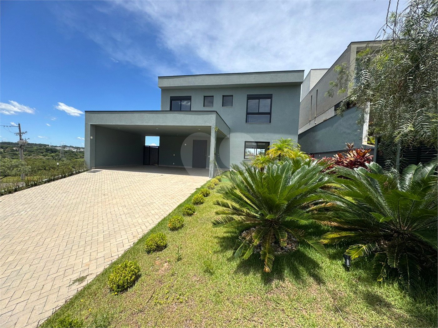 Casa à venda com 4 suítes no condomínio Villas do Golf, Itu - SP