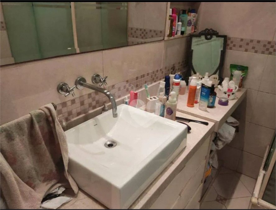 Apartamento à venda com 4 quartos, sendo 2 suítes, em Cosme Velho, Rio de Janeiro, RJ