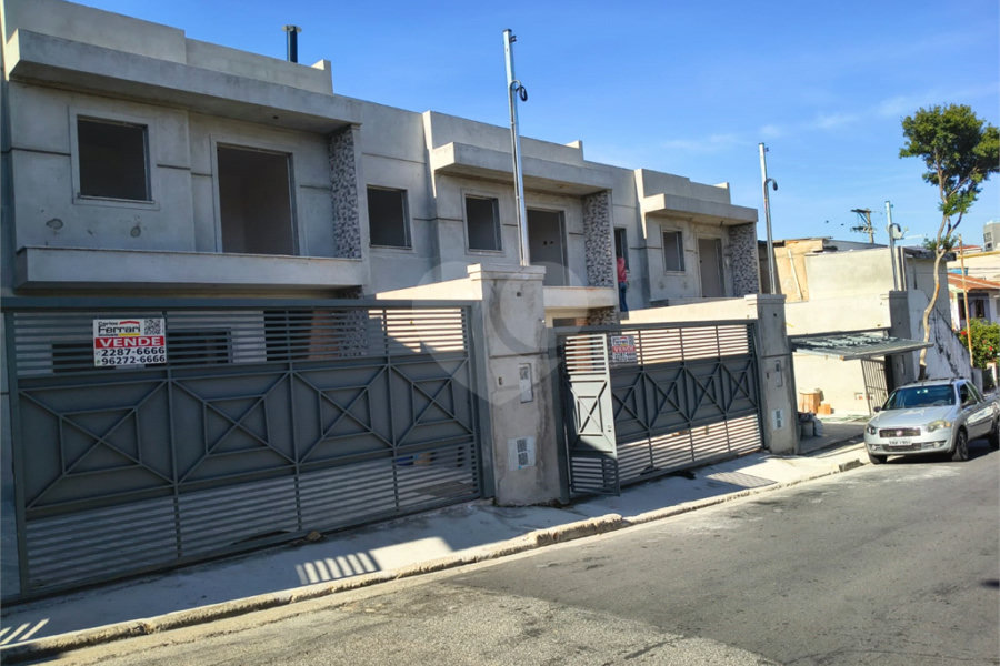 Casa à venda com 3 quartos, sendo 1 suíte, em Parque Vitória, São Paulo, SP
