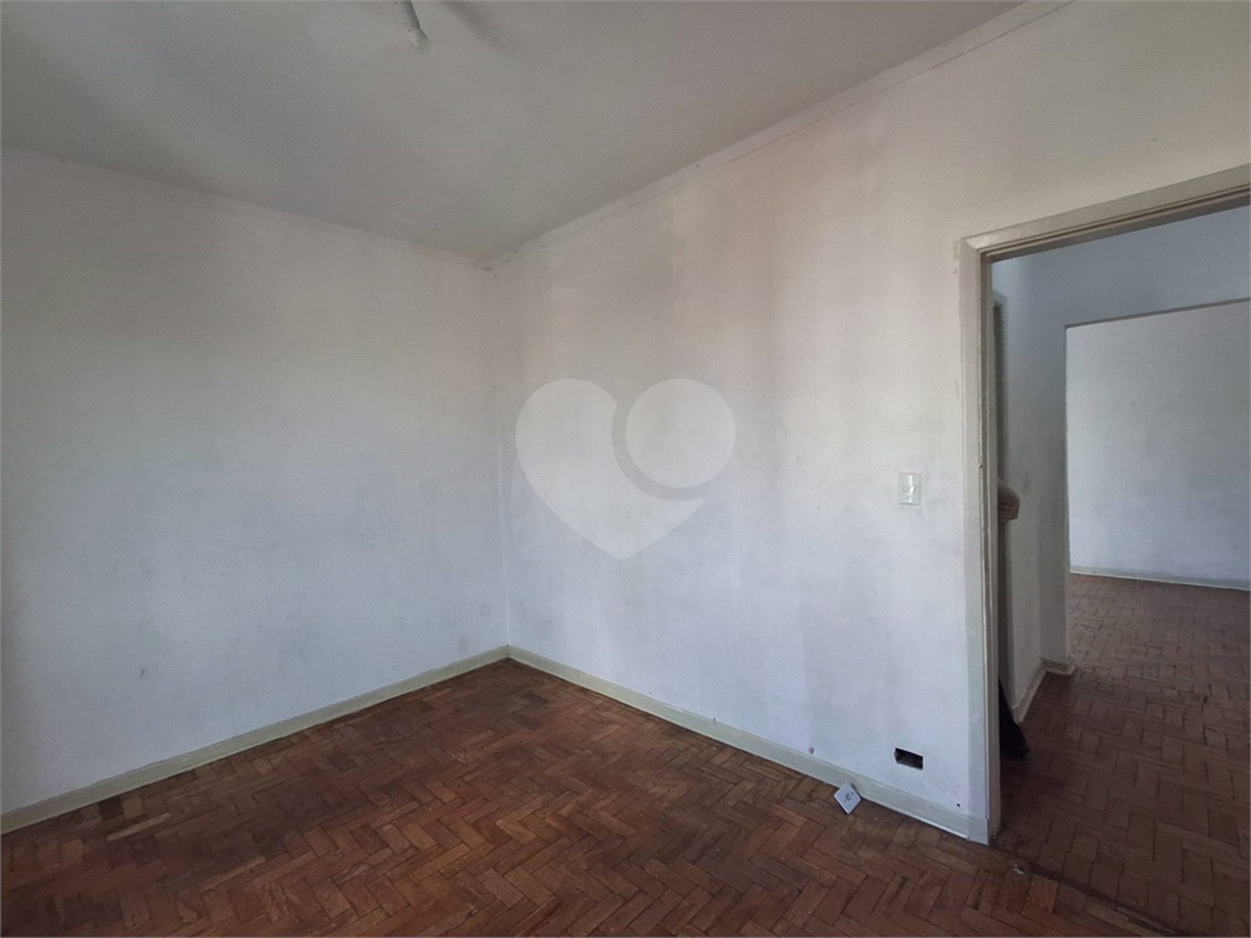Apartamento à venda com 2 quartos em Chora Menino, São Paulo, SP