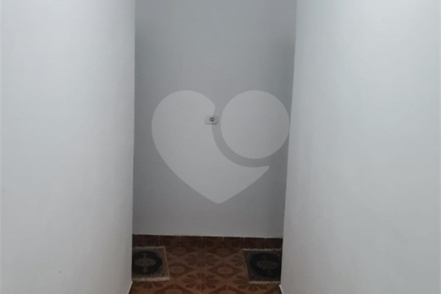Chácara à venda com 4 quartos, sendo 2 suítes, em Jaraguá, São Paulo, SP