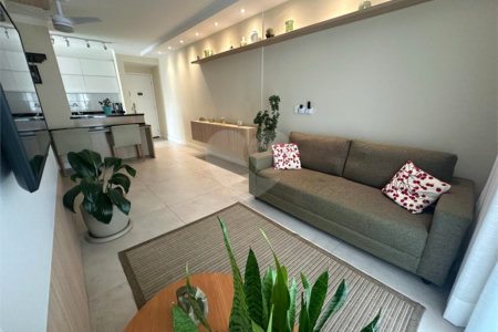 Apartamento à venda com 3 quartos, sendo 1 suíte, em Vila Andrade, São Paulo, SP