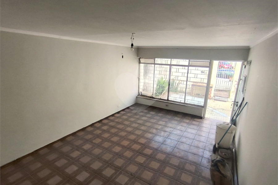 Sobrado à venda com 3 quartos, sendo 1 suíte, em Tremembé, São Paulo, SP