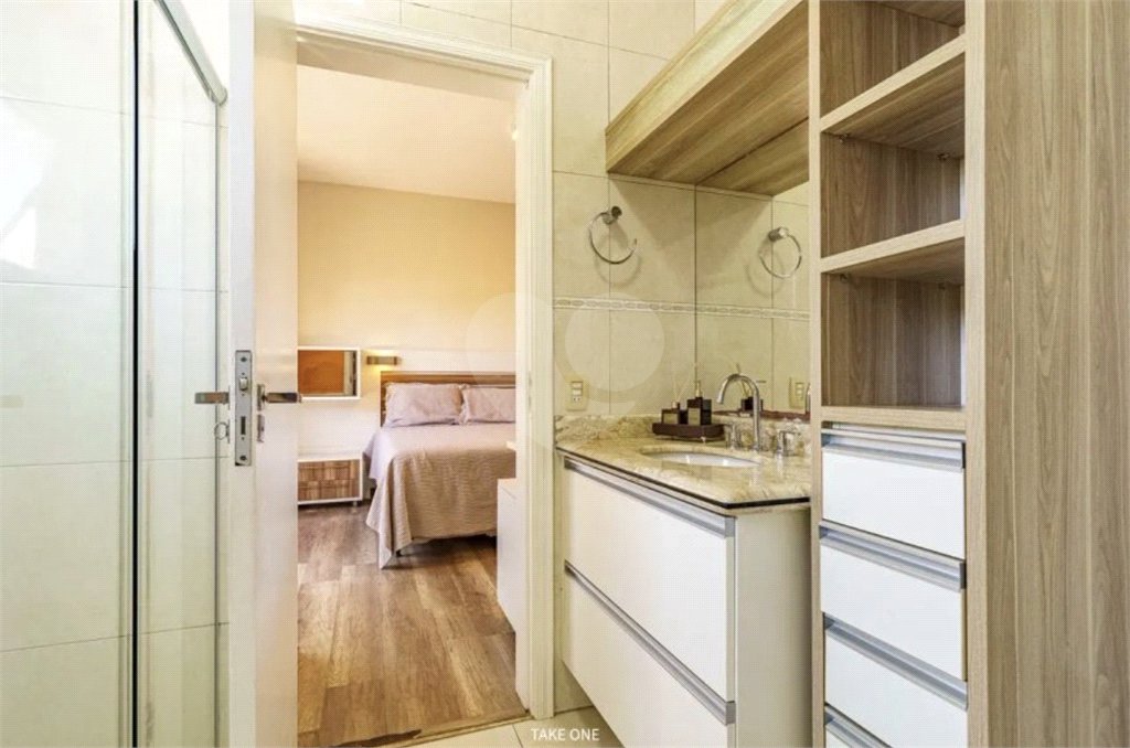 Casa à venda com 3 suítes no condomínio Villagio DI Verona, Vinhedo - SP