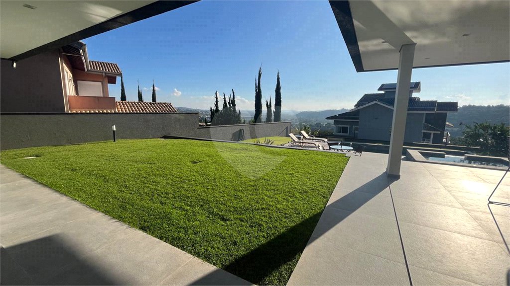 Casa à venda com 4 suítes no condomínio Porto Atibaia, Atibaia - SP